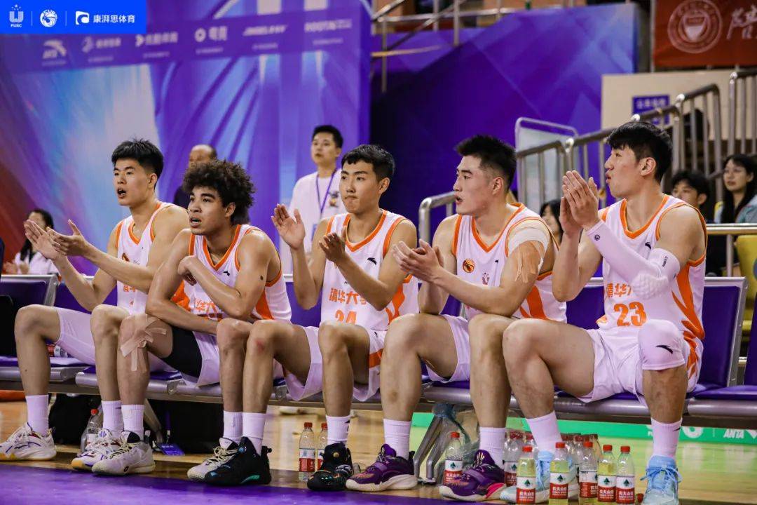 包含爆冷！CUBAL四强赛华侨大学双加时逆转清华大学的词条