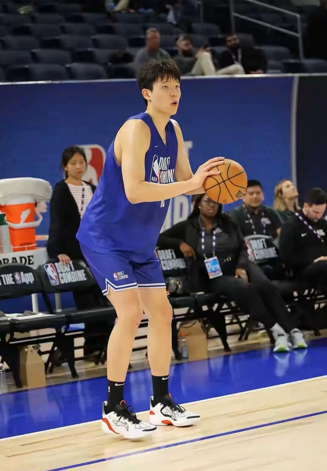 媒体人杨瀚森选秀当天会到纽约林葳则不会&但几乎锁定夏联资格