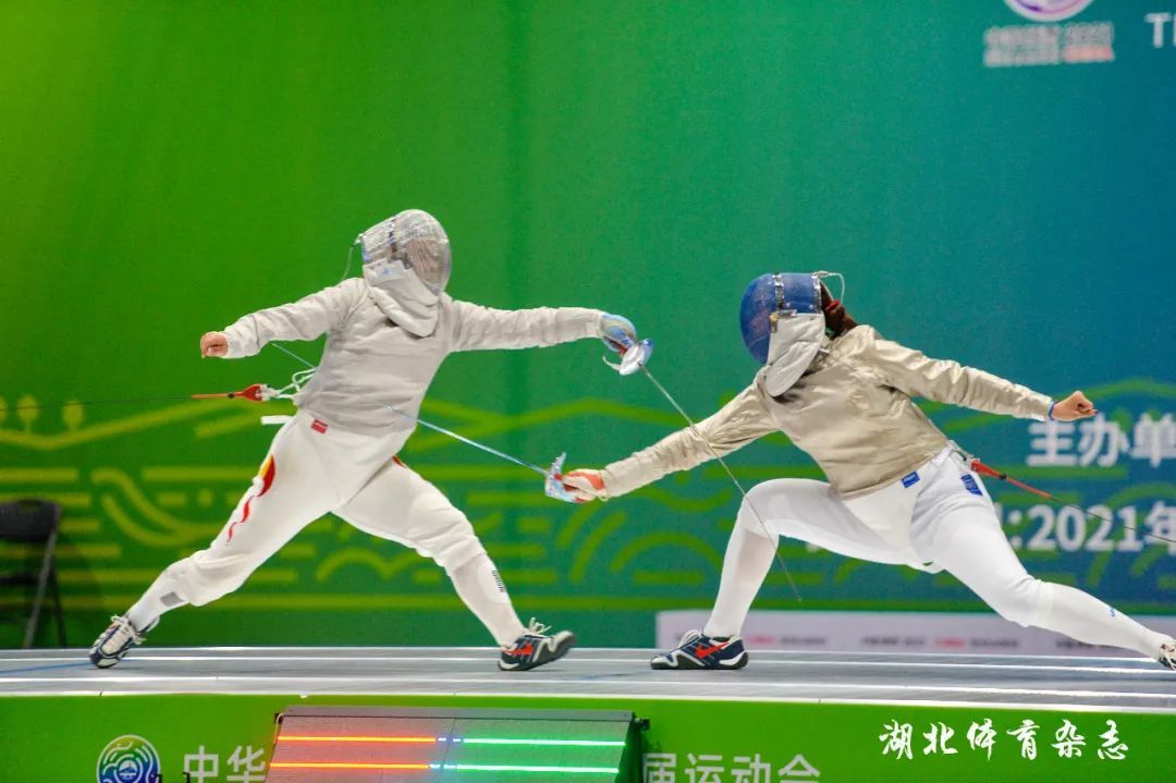 中欧体育官网-丹麦击剑名将斩获金牌，再创佳绩